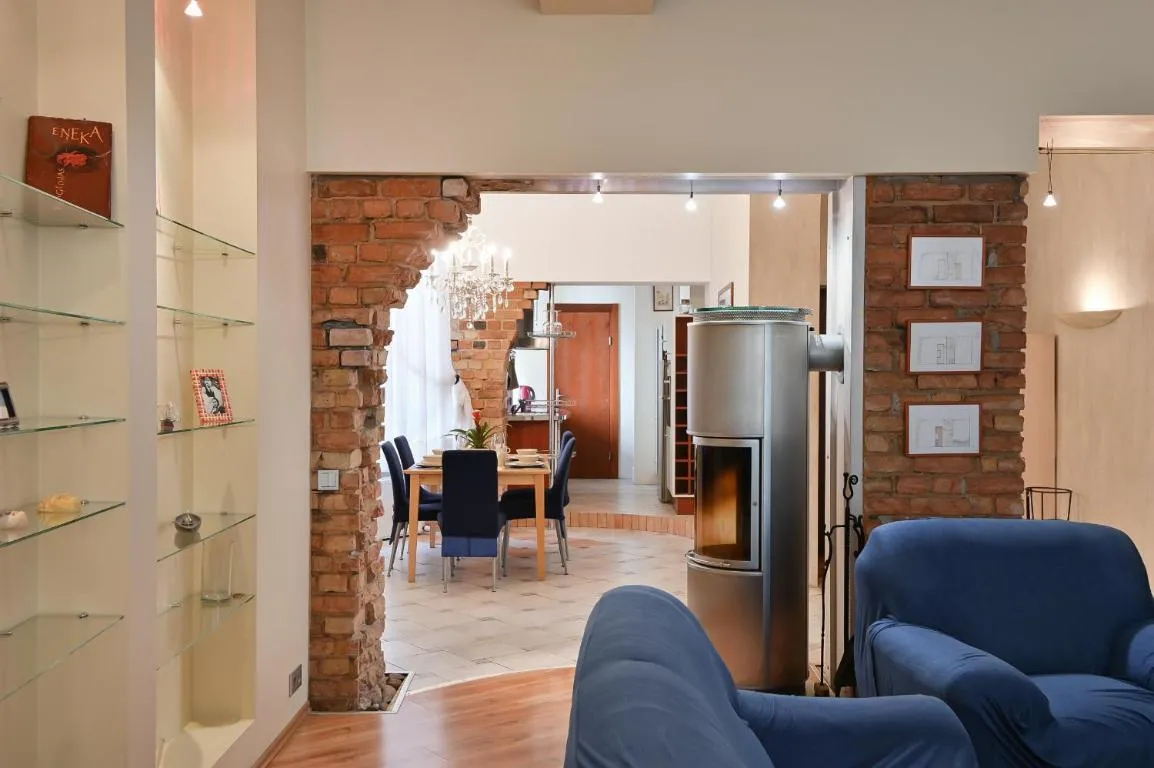 Image 1 of 2-bdrm Quiet Central Apartment