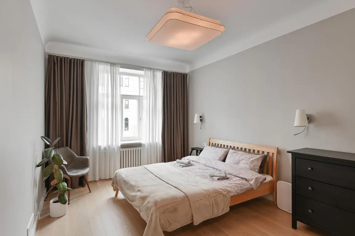 Image 1 of Modern 2-bdrm Centre apartment